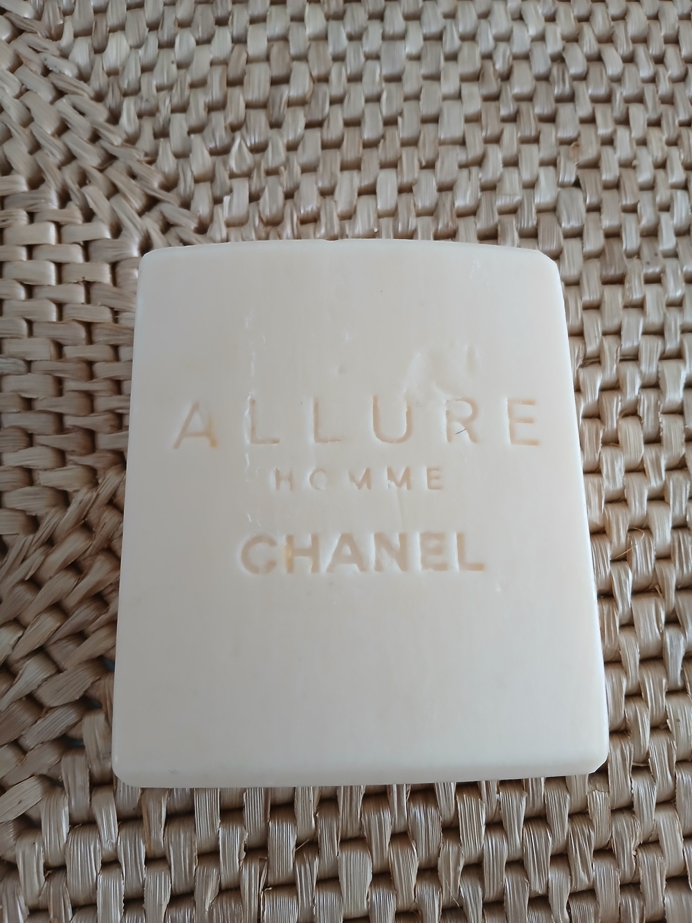 CHANEL Allure Homme Soap Bar - Ivory